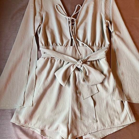 Light Green Romper - Picture 2 of 3